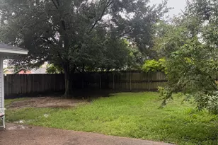 5325 Verdome Ln, Houston, TX 77092 - Photo 17
