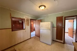 303 5th St, Louise, TX 77455 - Photo 11