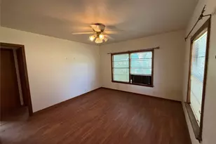 303 5th St, Louise, TX 77455 - Photo 7