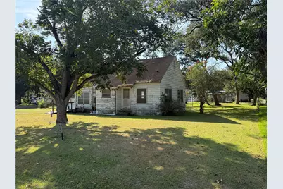 303 5th Street, Louise, TX 77455 - Photo 5