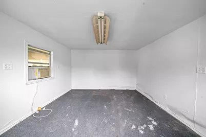11823 S Willow Circle, Houston, TX 77071 - Photo 31