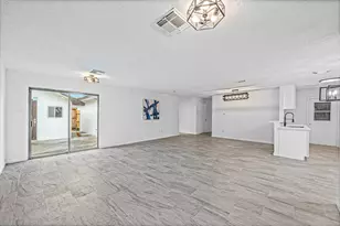 11823 S Willow Cir, Houston, TX 77071 - Photo 11