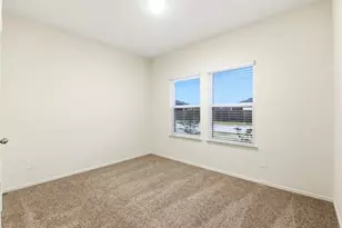 17942 Sommerset Fls Ln, Crosby, TX 77532 - Photo 15