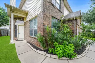 6318 Applewood Forest Dr, Katy, TX 77494 - Photo 3