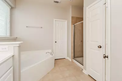 14419 Stonebury Trail Lane, Houston, TX 77044 - Photo 11