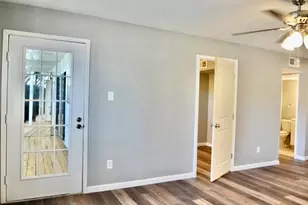 2110 Wilcrest Dr, Houston, TX 77042 - Photo 21
