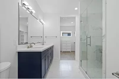 1221 W 16th Street #B, Houston, TX 77008 - Photo 9