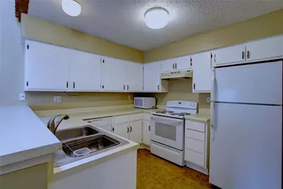 12220 Coppertree Lane, Houston, TX 77035 - Photo 5