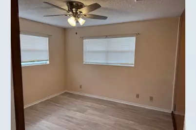 60 Tarpon Street, Bayou Vista, TX 77563 - Photo 7