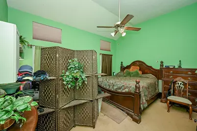 13739 Sablebend Lane, Houston, TX 77014 - Photo 17