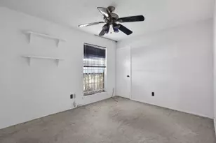 11831 Bee Ln, Houston, TX 77067 - Photo 15