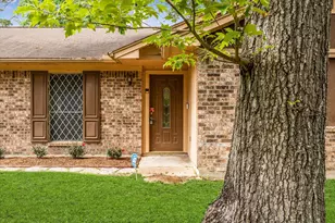 12118 Quail Hollow Ln, Pinehurst, TX 77362 - Photo 7
