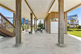 3260 Hidden Gold, Crystal Beach, TX 77650 - Photo 29