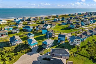 3260 Hidden Gold, Crystal Beach, TX 77650 - Photo 45