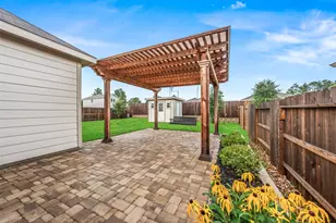 2652 Bluewood Ct, Conroe, TX 77378 - Photo 17