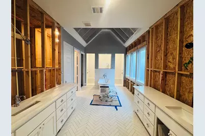 15 Quiet Mead Place, The Woodlands, TX 77375 - Photo 11