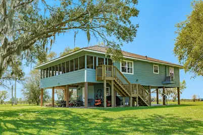 1113 Rio Vista Drive, Brazoria, TX 77422 - Photo 1