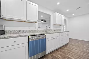 3530 Rosedale St, Houston, TX 77004 - Photo 15