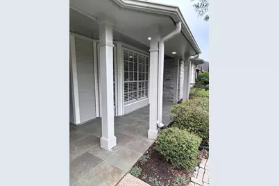 705 Balmoral Court, Friendswood, TX 77546 - Photo 7