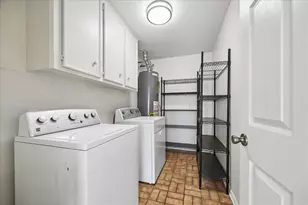 1903 Mustang Springs Dr, Missouri City, TX 77459 - Photo 23