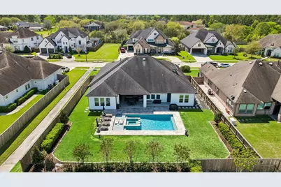 1809 Grace Xing Crossing, Friendswood, TX 77546 - Photo 31