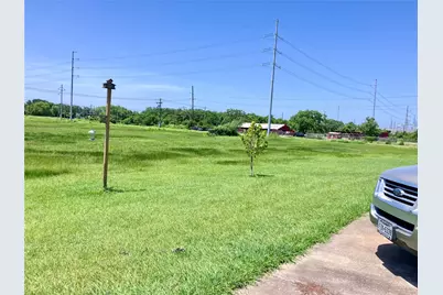 620 34th Street N, Texas City, TX 77590 - Photo 5