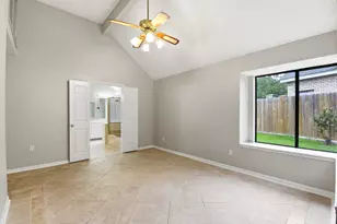 25010 Shalford Dr, Spring, TX 77389 - Photo 15