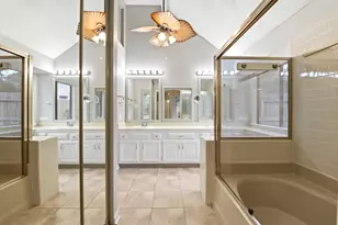 25010 Shalford Dr, Spring, TX 77389 - Photo 17