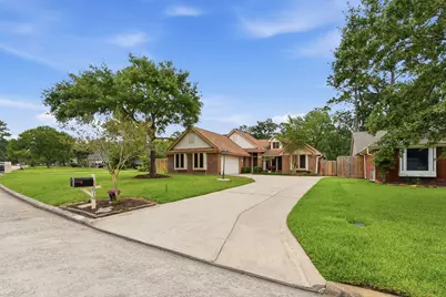 25010 Shalford Drive, Spring, TX 77389 - Photo 3