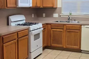 21139 Grandin Wood Ct, Humble, TX 77338 - Photo 5
