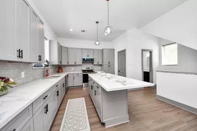 926 N Victory Drive, Houston, TX 77088 - Photo 17