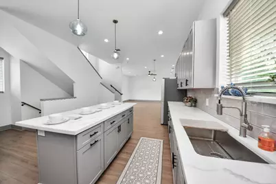926 N Victory Drive, Houston, TX 77088 - Photo 15