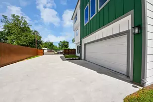 926 N Victory Dr, Houston, TX 77088 - Photo 37