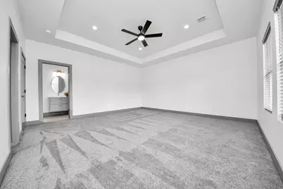 926 N Victory Drive, Houston, TX 77088 - Photo 31