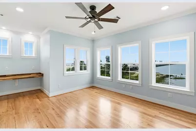 107 Gulf Drive, Tiki Island, TX 77554 - Photo 31