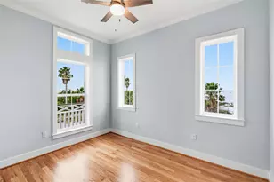 107 Gulf Dr, Tiki Island, TX 77554 - Photo 27