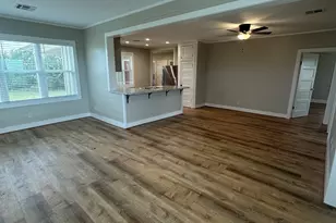 12201 Emshoff, Brenham, TX 77833 - Photo 3