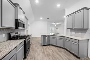 4410 Jessamine Creek Trl, Rosharon, TX 77583 - Photo 7