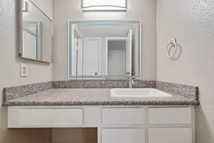 12550 Whittington Dr, Houston, TX 77077 - Photo 13