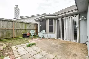 9111 Belle Glen Dr, Houston, TX 77099 - Photo 25