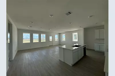 9315 Long Fin Drive, Baytown, TX 77521 - Photo 3