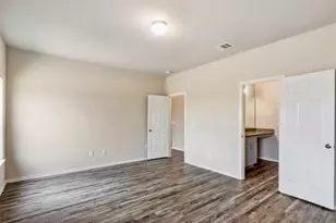 18722 Callalily Bloom Ct, Tomball, TX 77377 - Photo 5