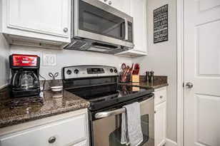 7000 Seawall Blvd, Galveston, TX 77551 - Photo 9