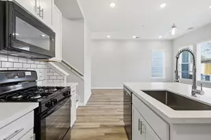 9912 Clark Cyn Ln, Houston, TX 77076 - Photo 5