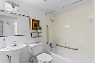 604 S Ripple Creek Dr, Houston, TX 77057 - Photo 25