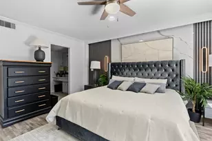 604 S Ripple Creek Dr, Houston, TX 77057 - Photo 17