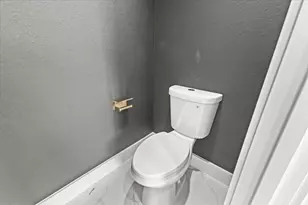 5110 Longmeadow St, Houston, TX 77033 - Photo 25