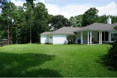 2427 Chantilly Lane, Conroe, TX 77384 - Photo 9