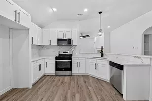 19922 Shore Meadows Ln, Richmond, TX 77407 - Photo 5