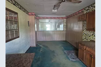 404 Svoboda Street, Yoakum, TX 77995 - Photo 23